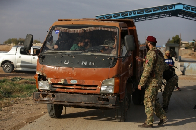 Tel Abyad'ın güvenliği Türkiye'nin eğittiği askeri polislere emanet